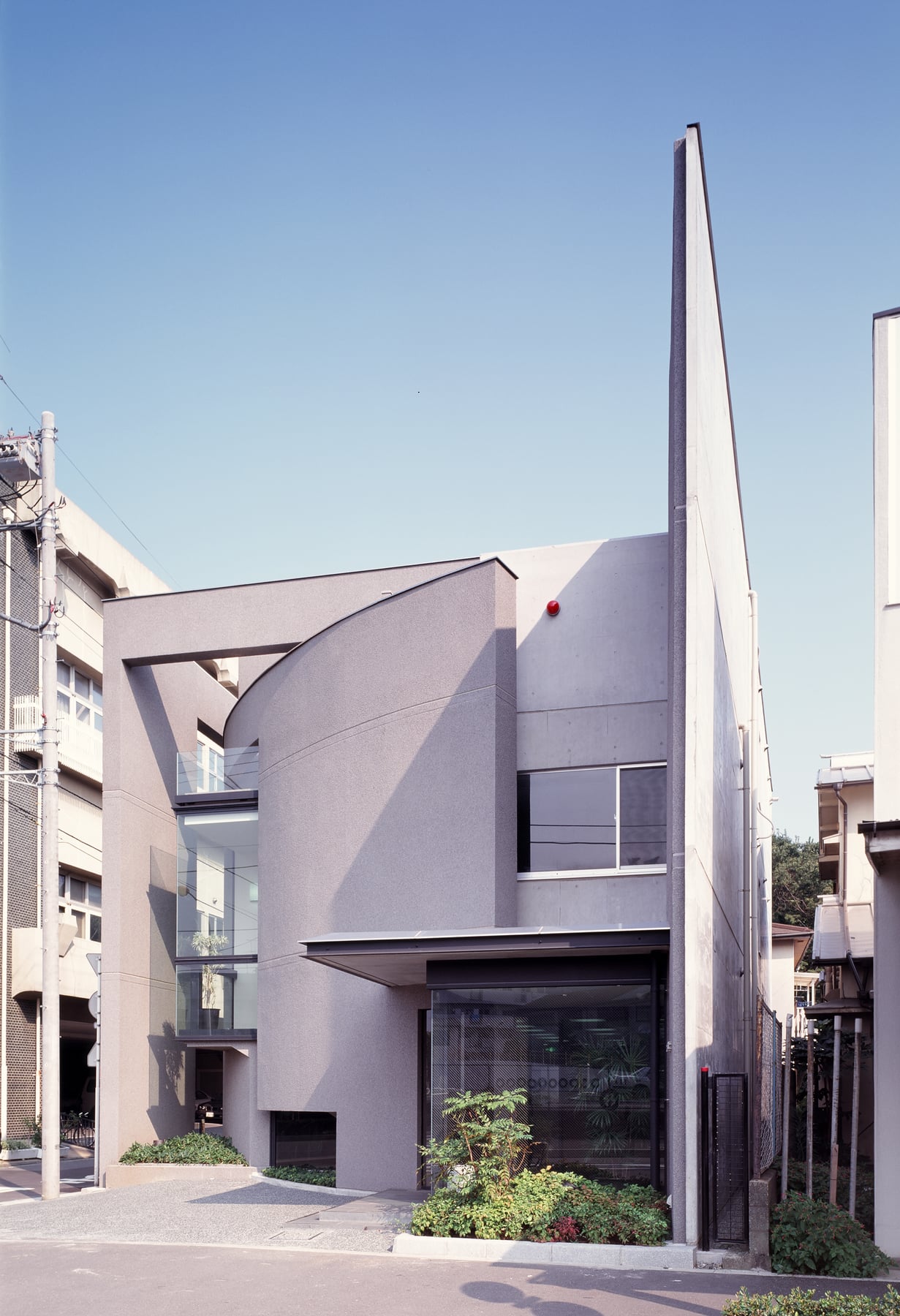 松上産業 本社ビル