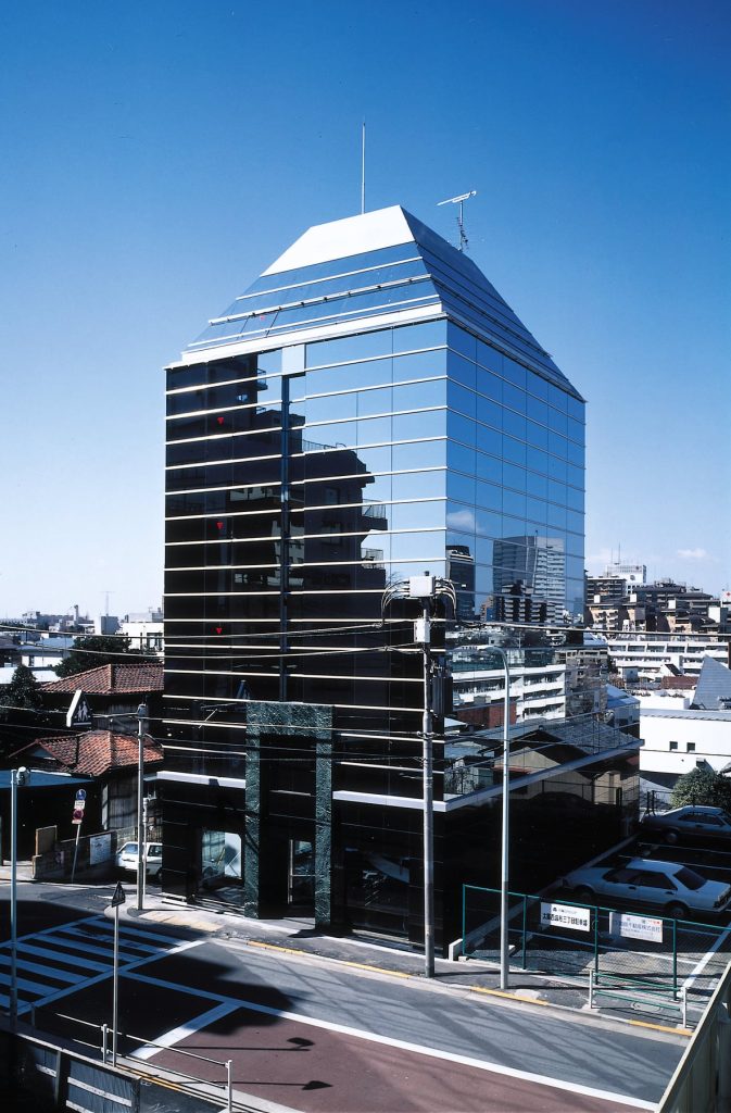 Ｈ社 本社ビル
